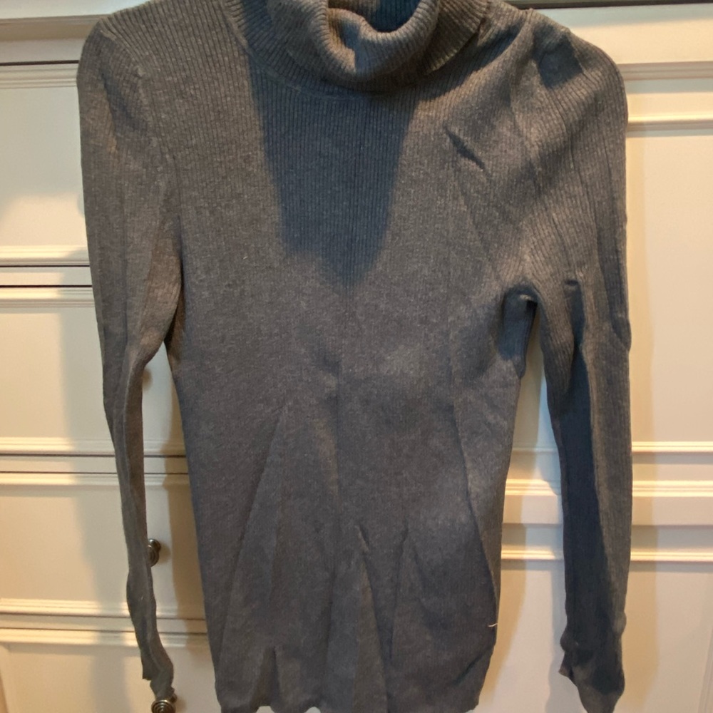 Gap turtleneck